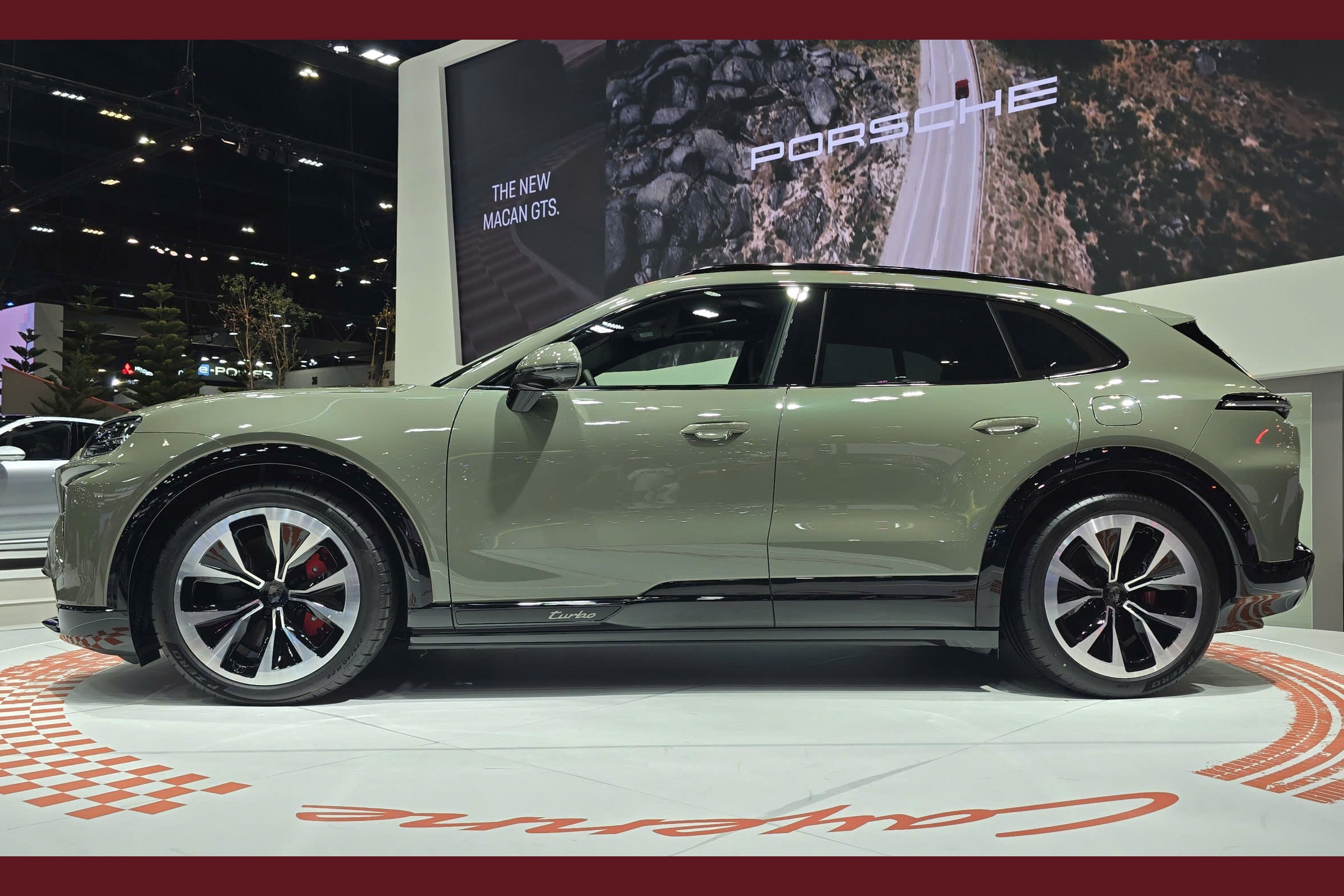 Porsche,  Porsche Cayenne anh 2