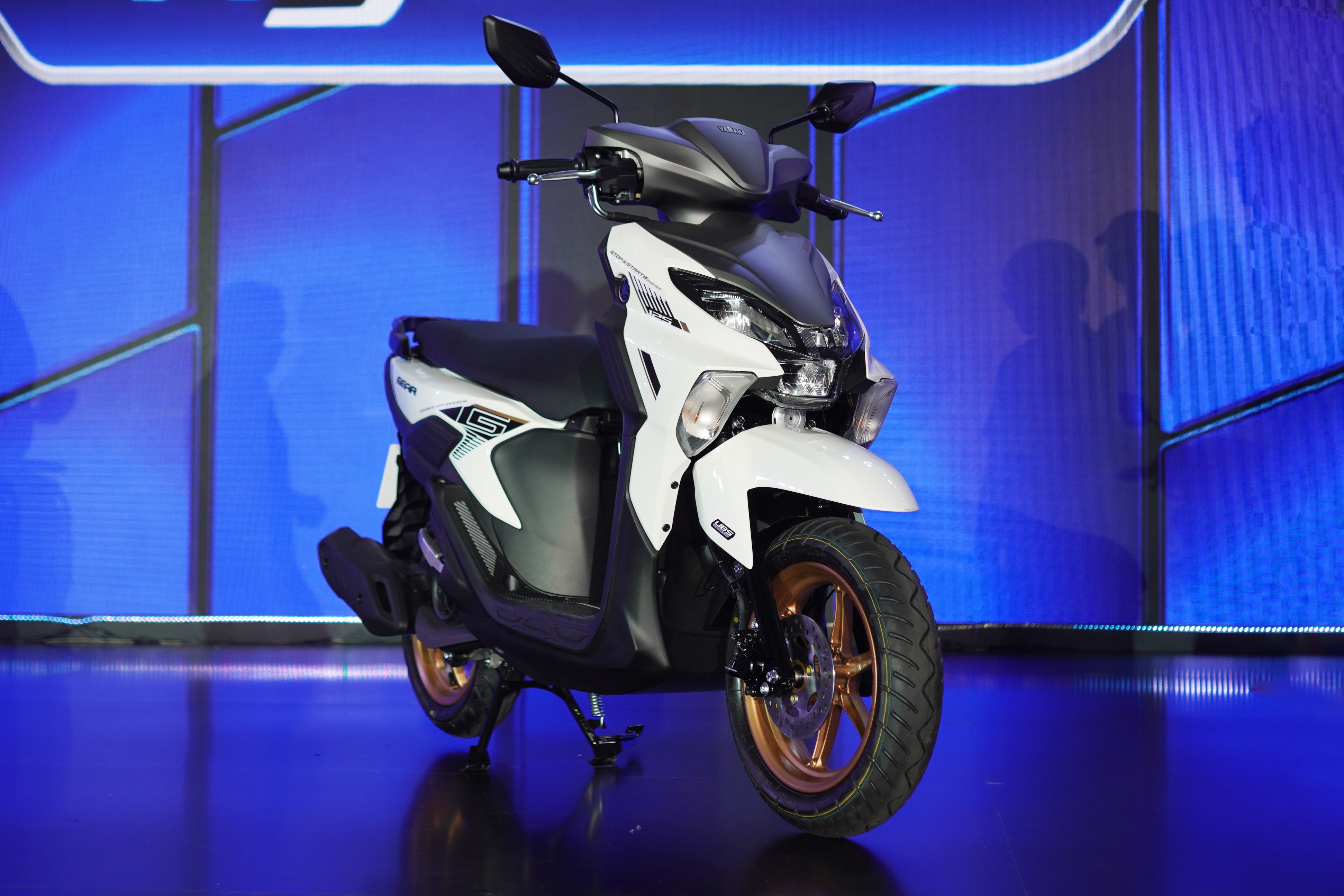 Can canh xe tay ga Yamaha GEAR 125 ban Cao Cap gia hon 34 trieu dong hinh anh