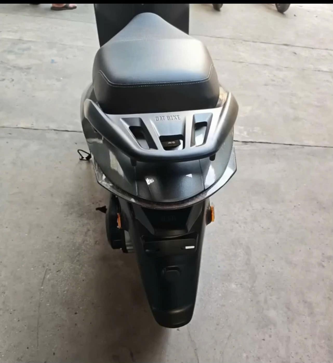 Dat Bike,  xe may dien anh 2