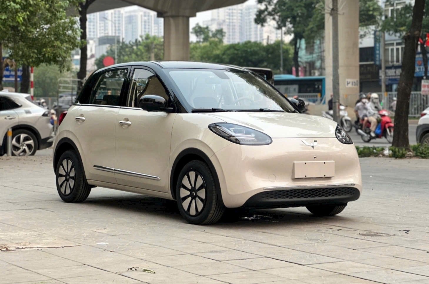 Xe dien mini Wuling Macaron da ban tai Viet Nam, gia tu 269 trieu dong hinh anh