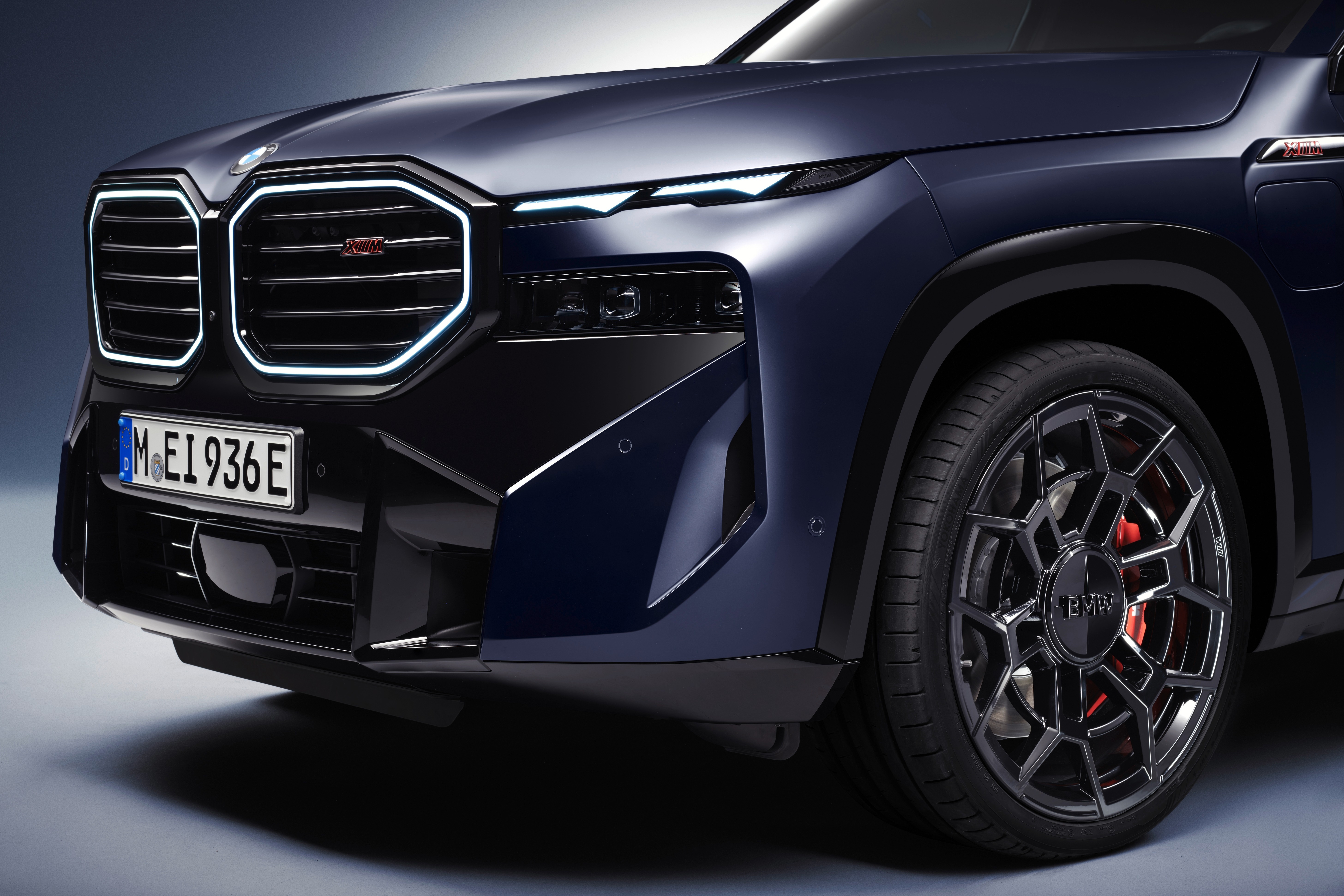 BMW XM Label - SUV manh nhat cua BMW ra mat Dong Nam A hinh anh