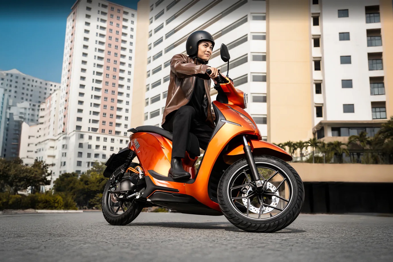 Dat Bike: Tu ‘ke ngoai cuoc’ den nguoi choi dinh hinh tieu chuan hinh anh