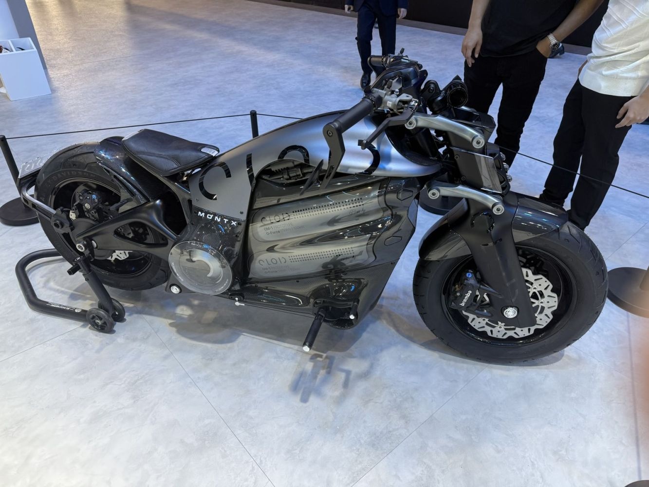 xe,  trien lam oto anh 2