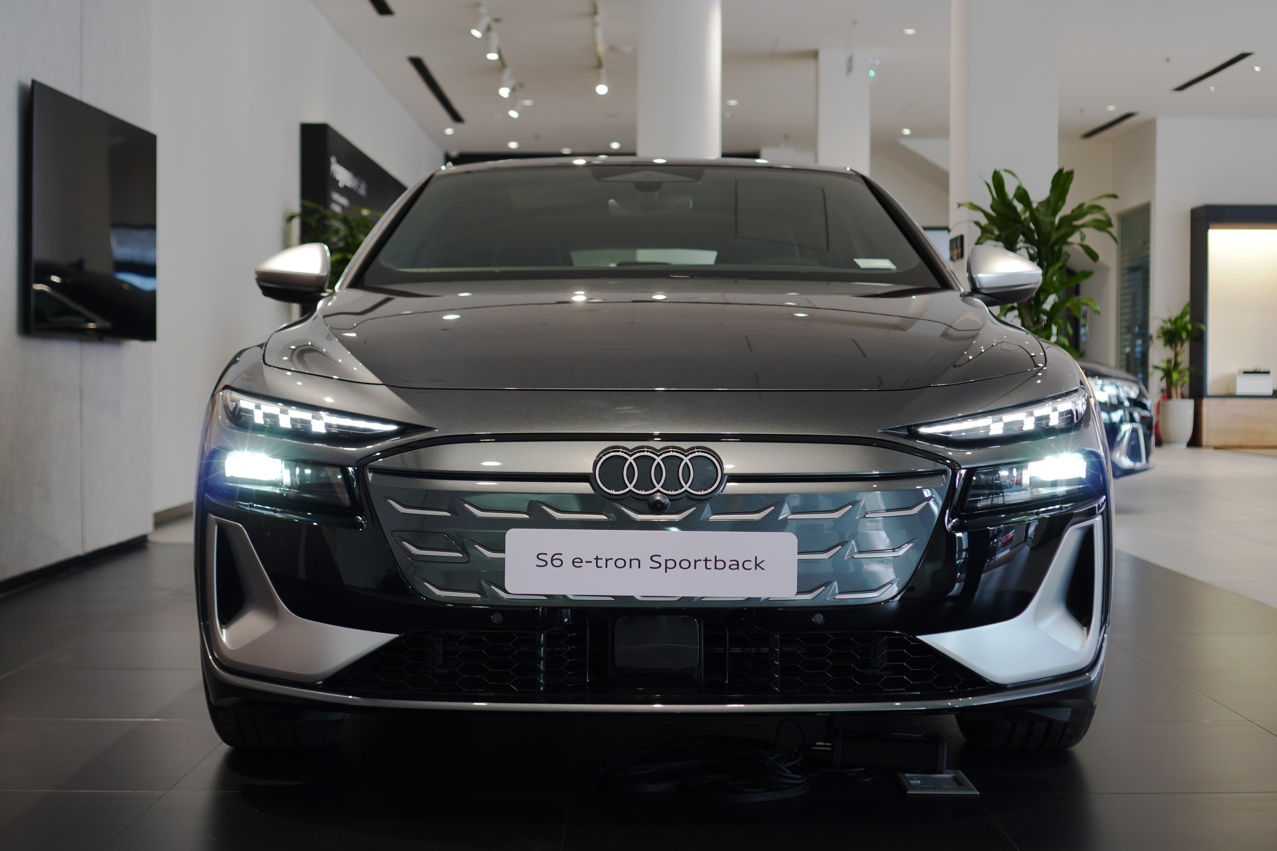 Audi,  S6 anh 3