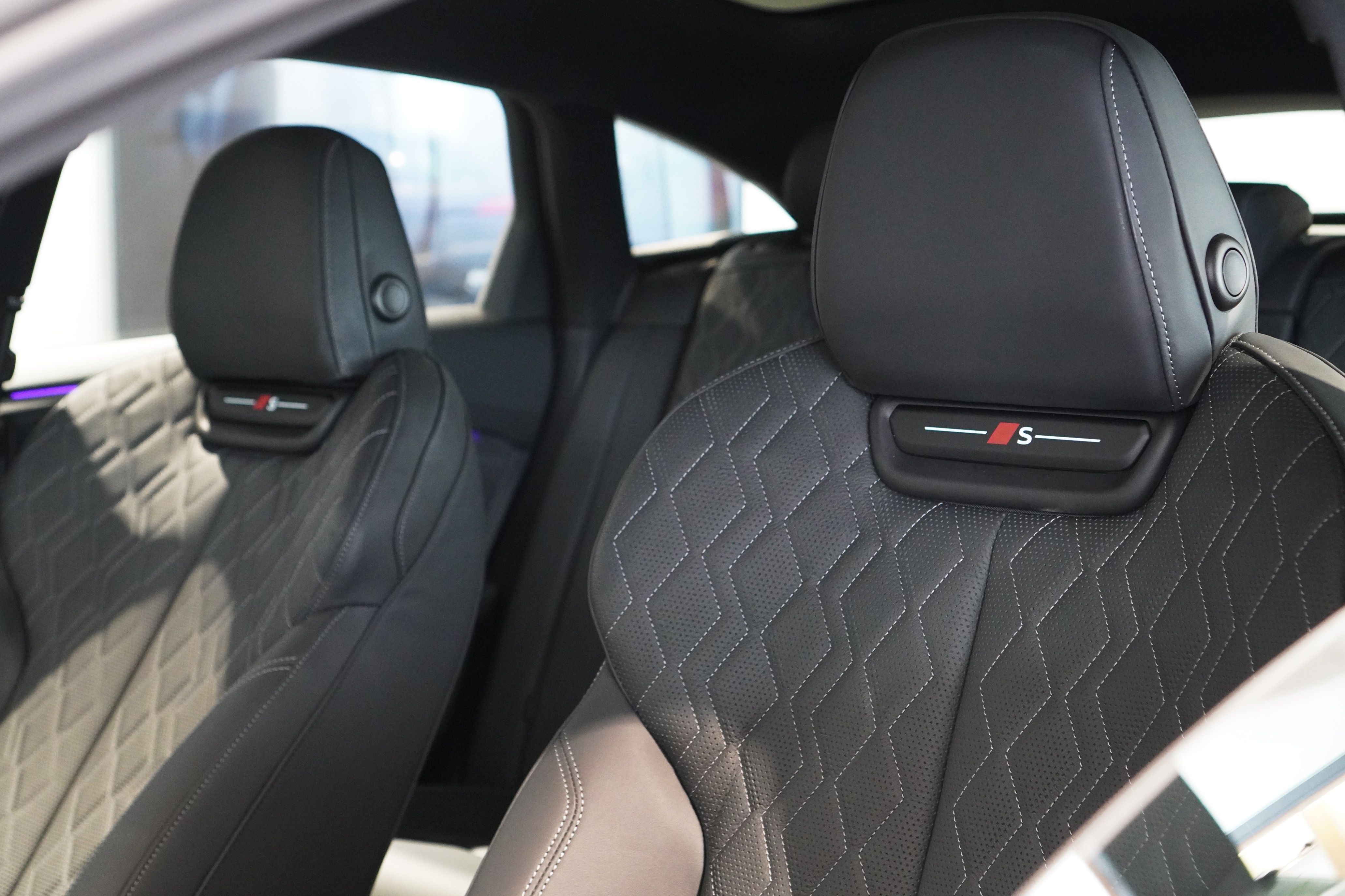 Audi,  S6 anh 15