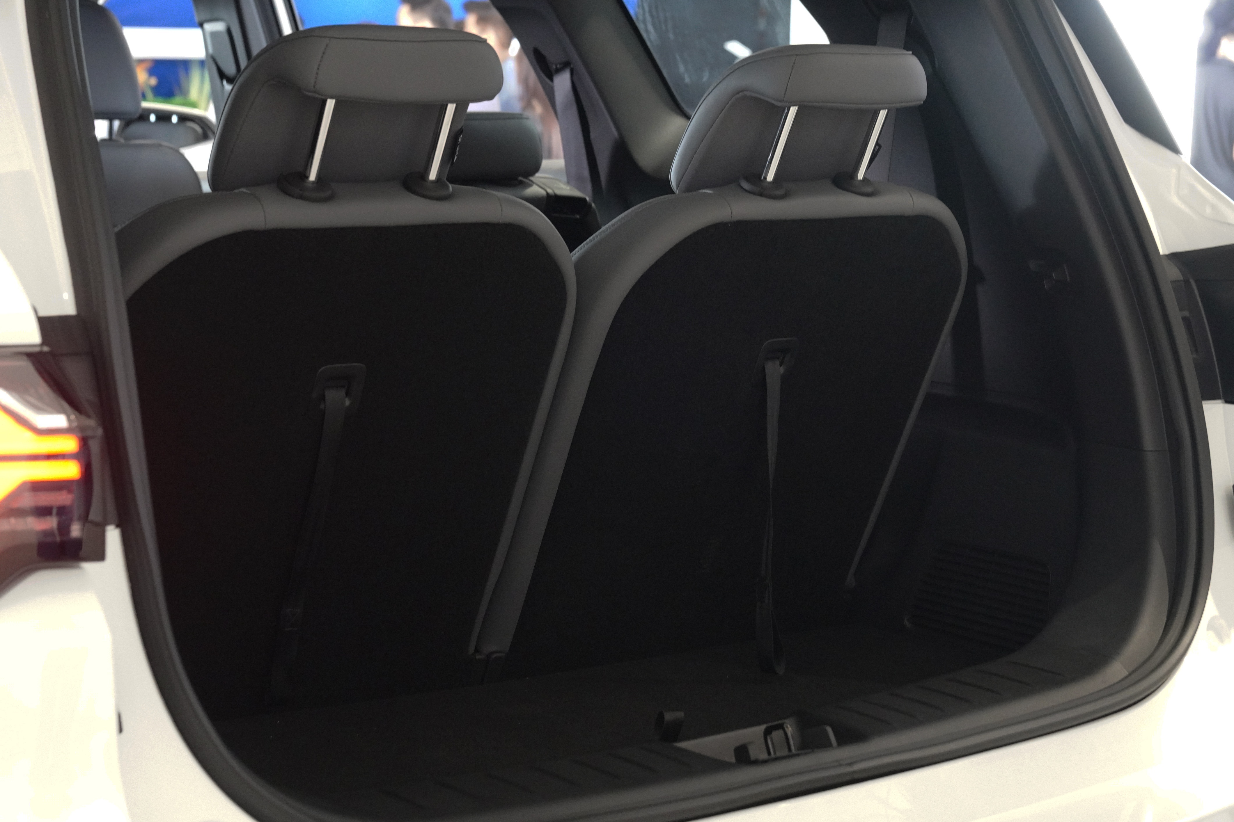 Geely anh 5