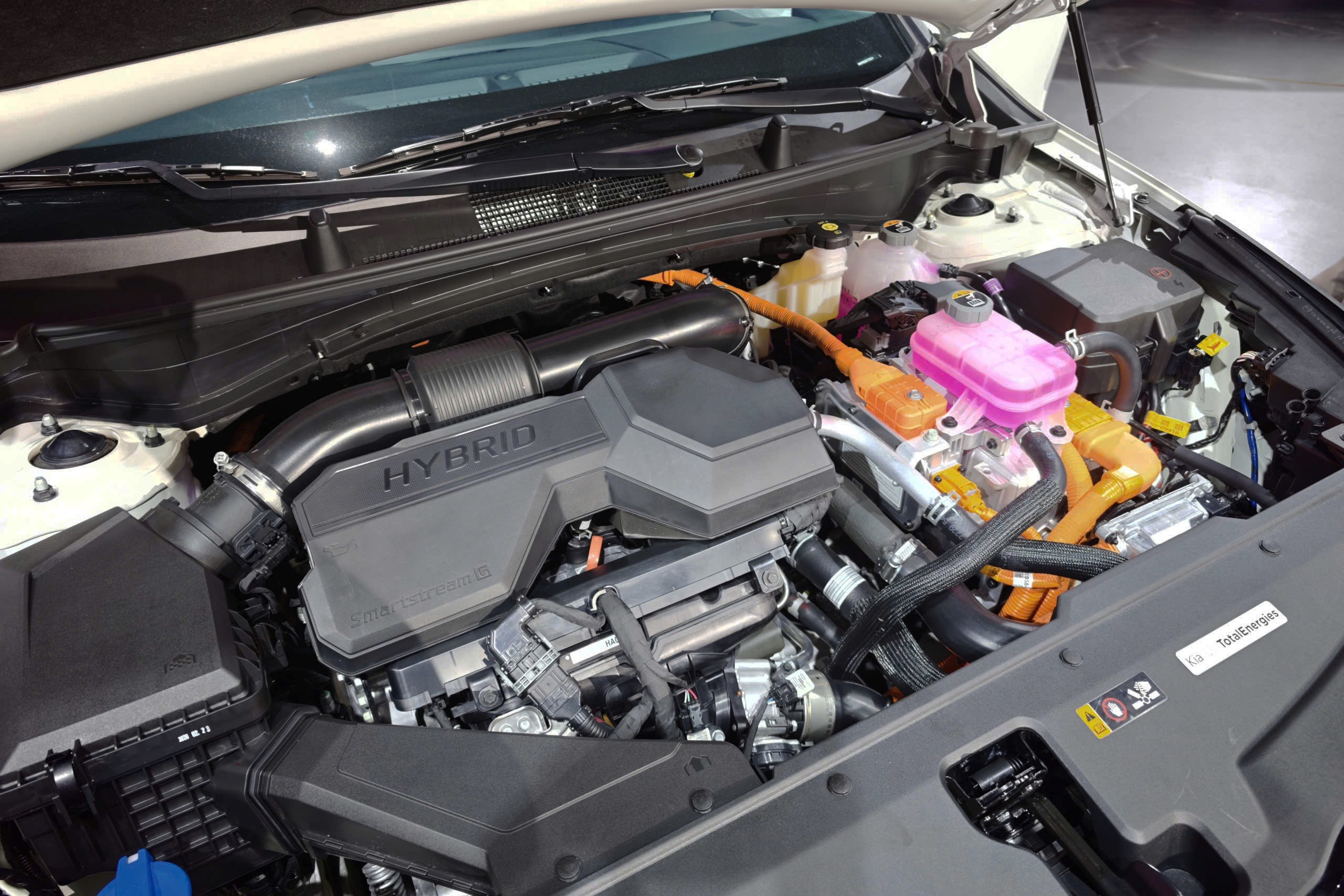 Kia Sportage,  hybrid anh 11