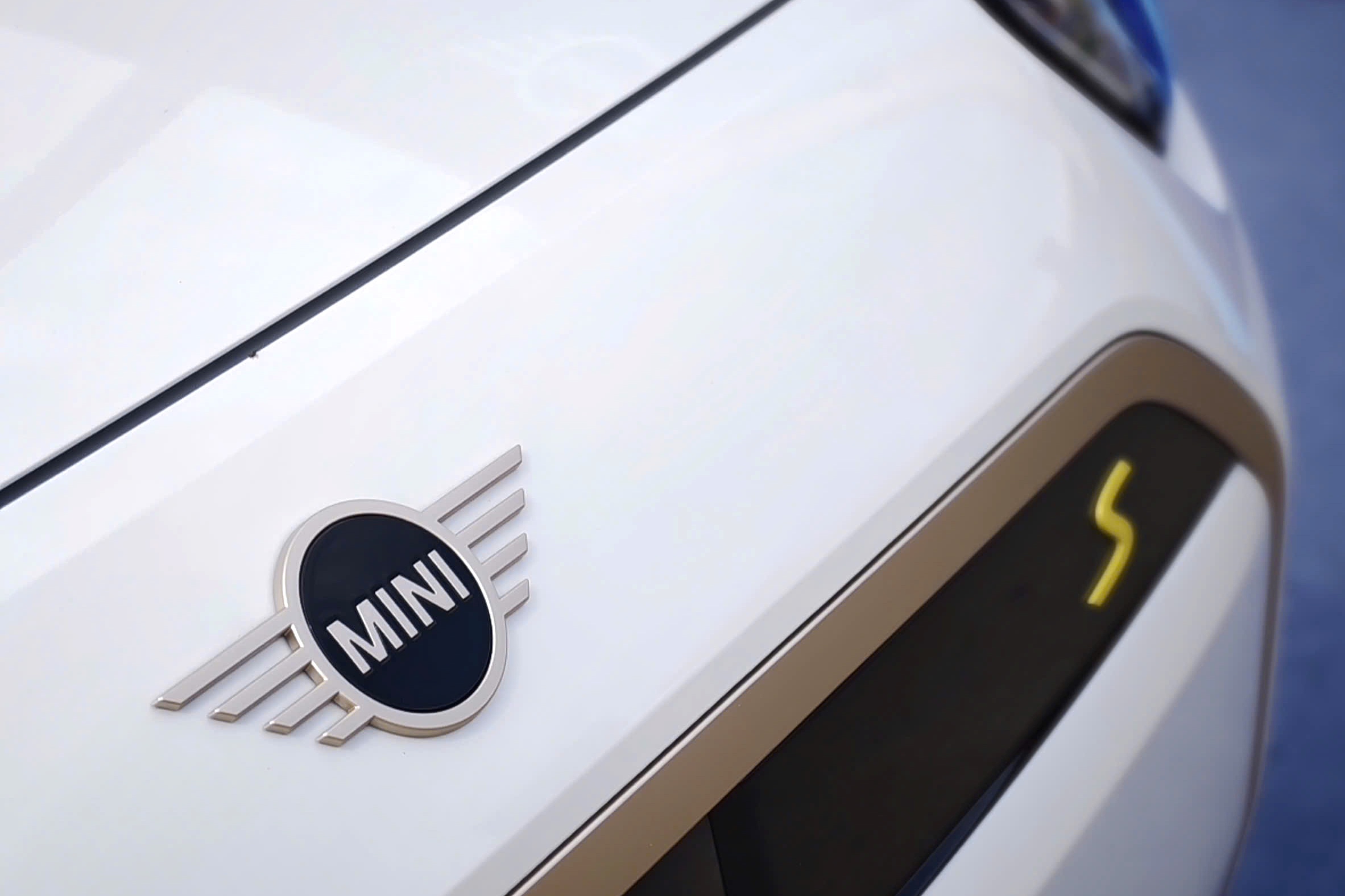 Mini,   ảnh 9