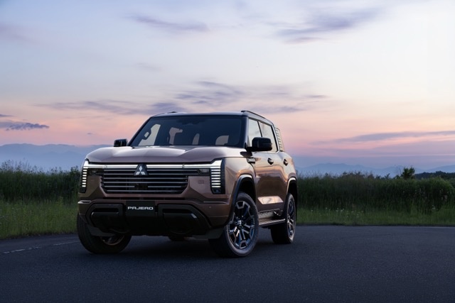 Mitsubishi Pajero thế hệ mới ra mắt, sẽ đến Việt Nam