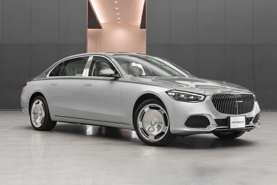 Mercedes-Benz,  xe điện ảnh 5