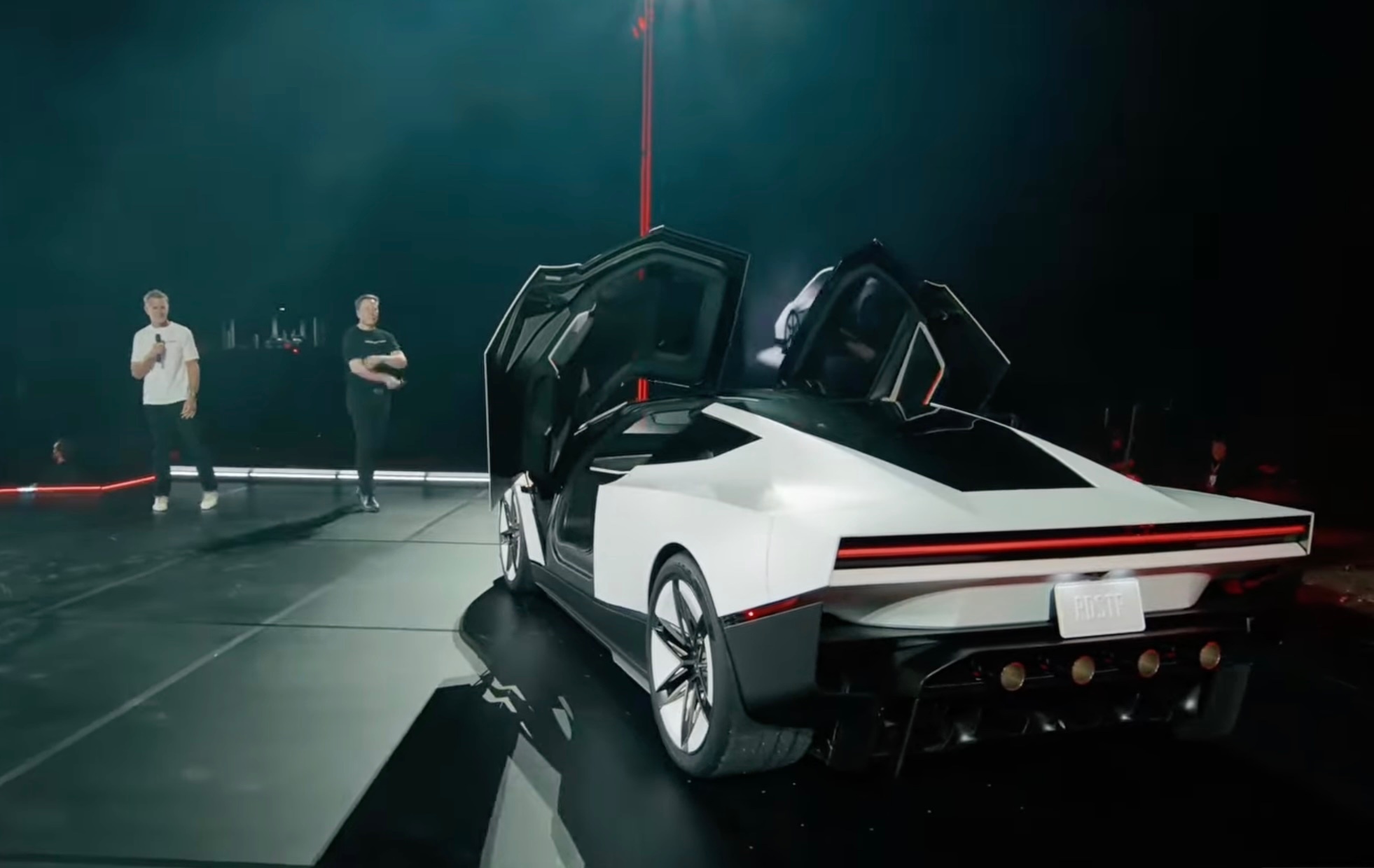 Tesla ảnh 3