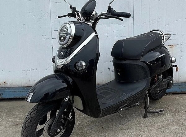 Xe máy điện 'Yamaha Trung Quốc' xuất hiện, có cả bản REEV?