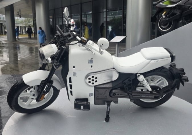 xe m&aacute;y điện ảnh 3