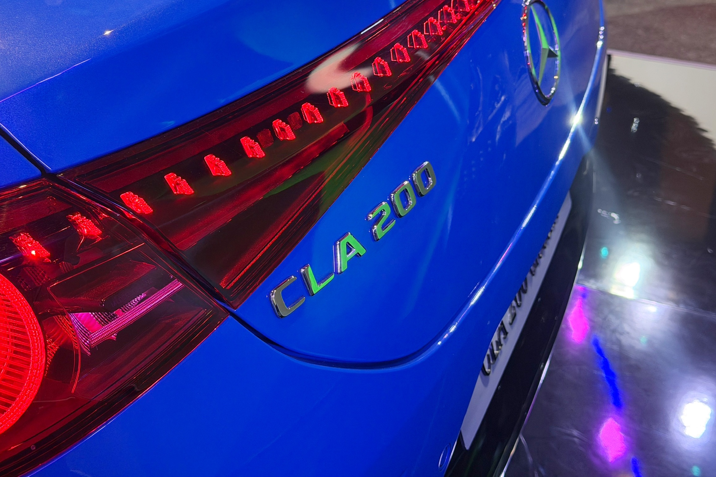 Mercedes-Benz,  CLA 200 ảnh 3