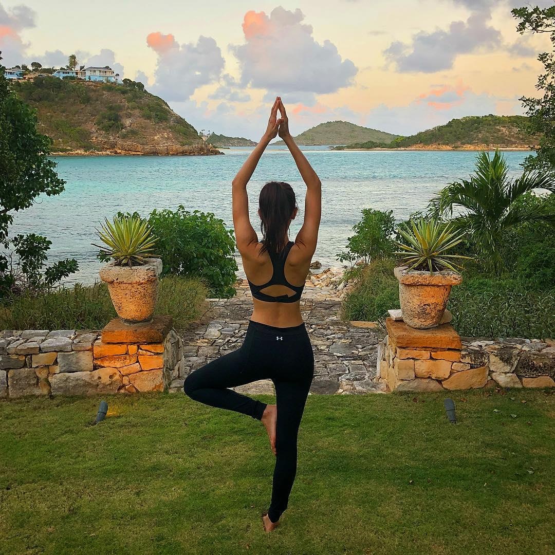 nhan sac Angelina Jolie cua Thai Lan anh 7