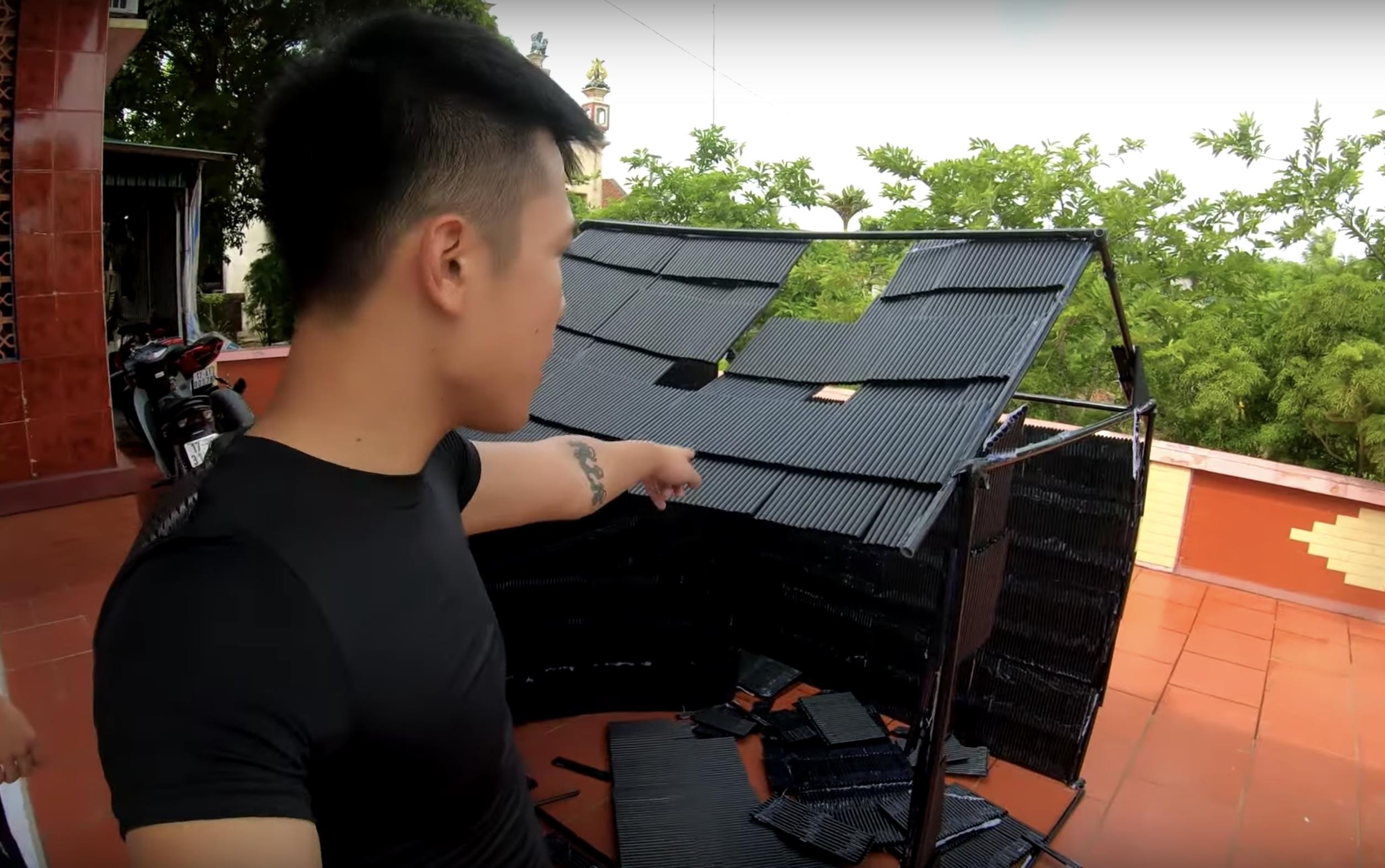 vlogger làm nhà từ 5.000 ống hút nhựa ảnh 1 vlogger lam nha tu 5.000 ong hut nhua anh 1
