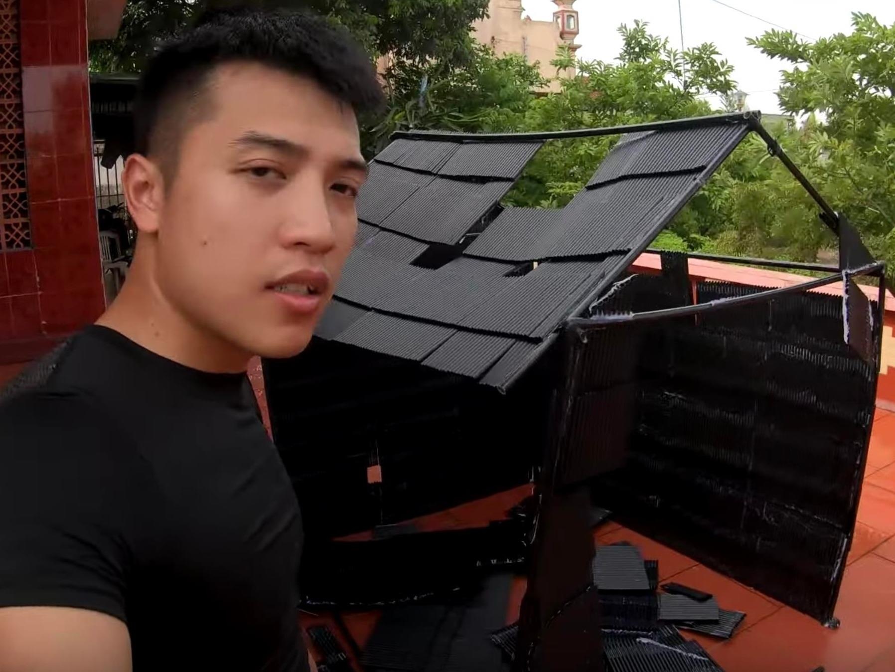 Bi chi trich vi lam nha bang 5.000 ong hut, vlogger van co 'phan phao' hinh anh