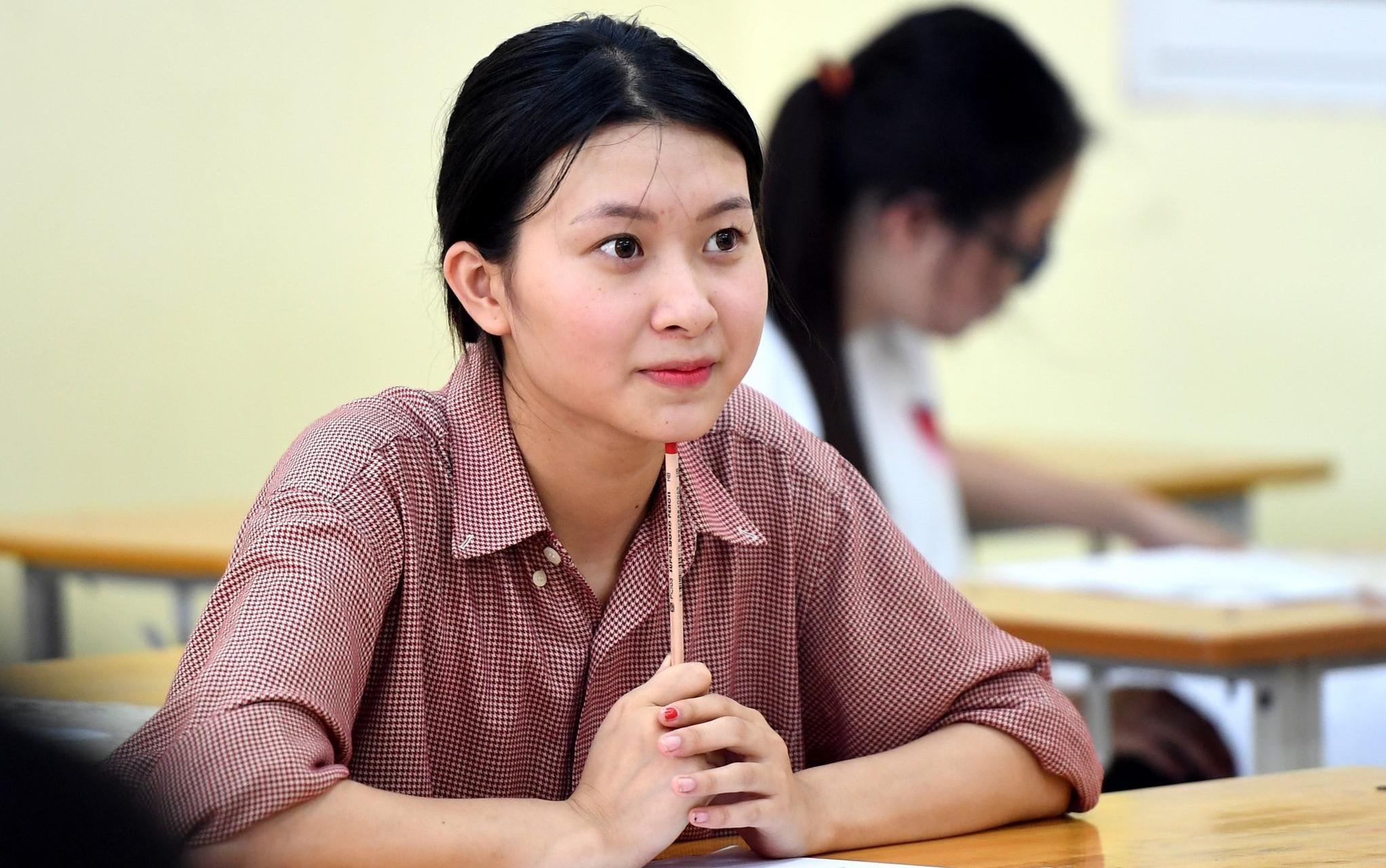 Loat ca khuc khich le tinh than si tu truoc ky thi THPT Quoc gia 2019 hinh anh