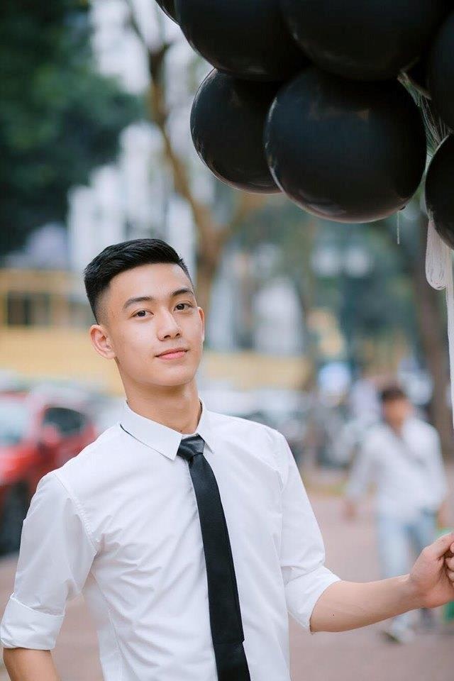 nam sinh đẹp trai bị chụp lén ảnh 2 nam sinh dep trai bi chup len anh 2