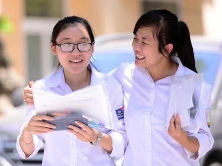 8 diem moi mon se duoc tuyen vao nganh Duoc cua DH Lac Hong hinh anh