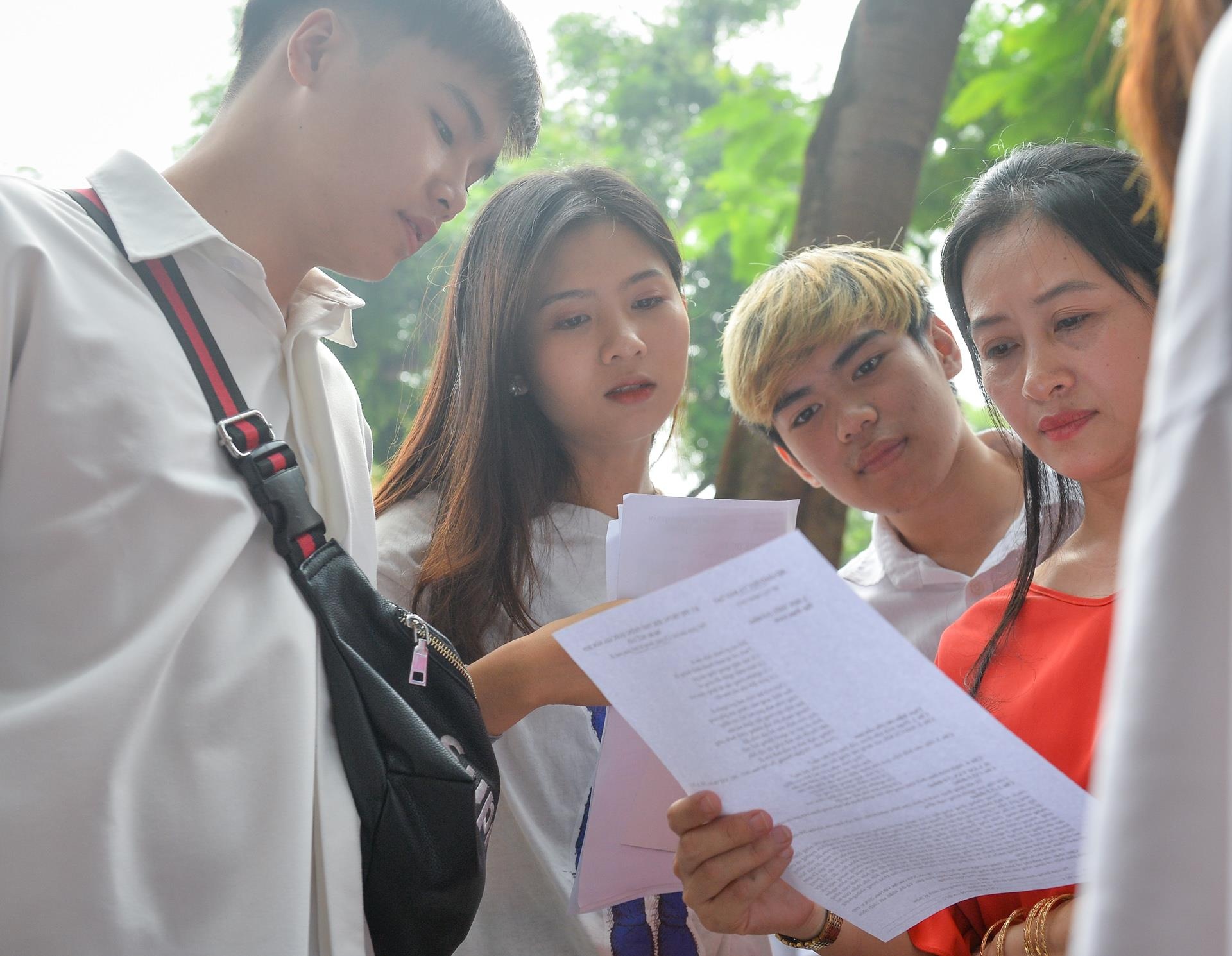 điểm sàn đại học bách khoa TP.HCM ảnh 1 diem san dai hoc bach khoa TP.HCM anh 1