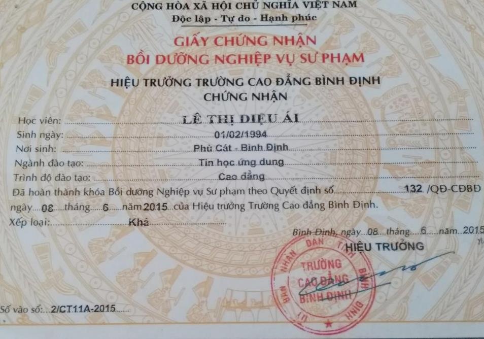 Hang tram giao vien co the mat viec vi chung nhan nghiep vu su pham hinh anh