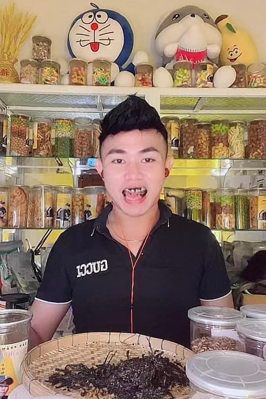 TikToker bán hàng ảnh 2 TikToker ban hang anh 2