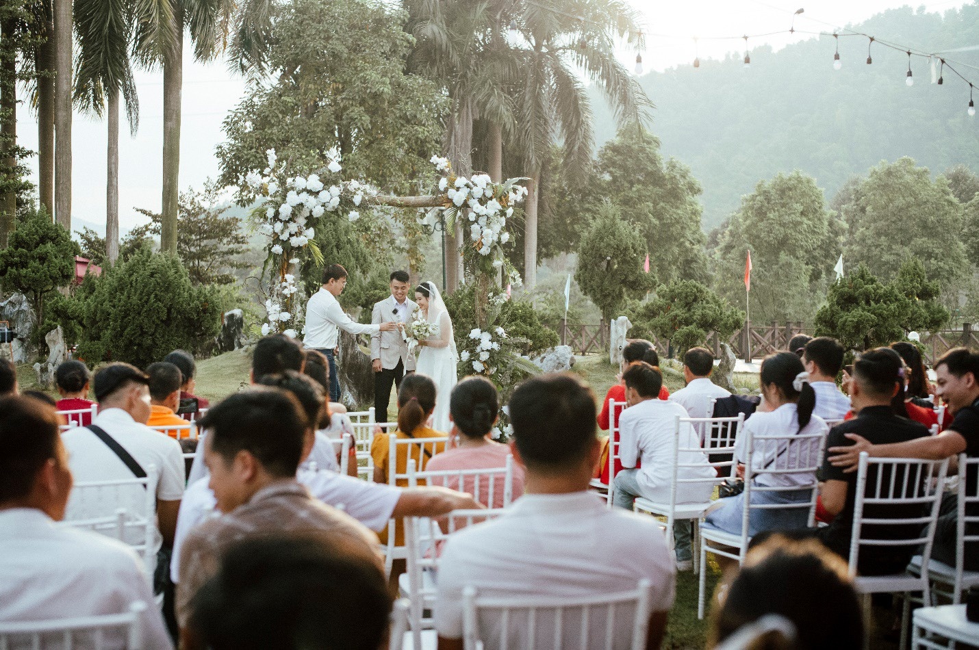 dam cuoi rieng tu anh 1