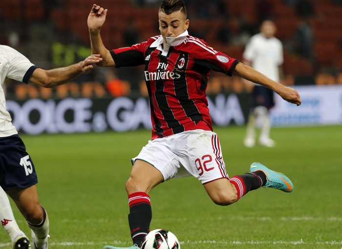 Balotelli lap cong, Milan ha guc L.A Galaxy hinh anh