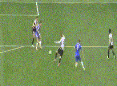 Nhung ban thang dang cap nhat mua giai cua Torres hinh anh