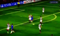 Nhin lai 10 sieu pham Champions League mua truoc hinh anh