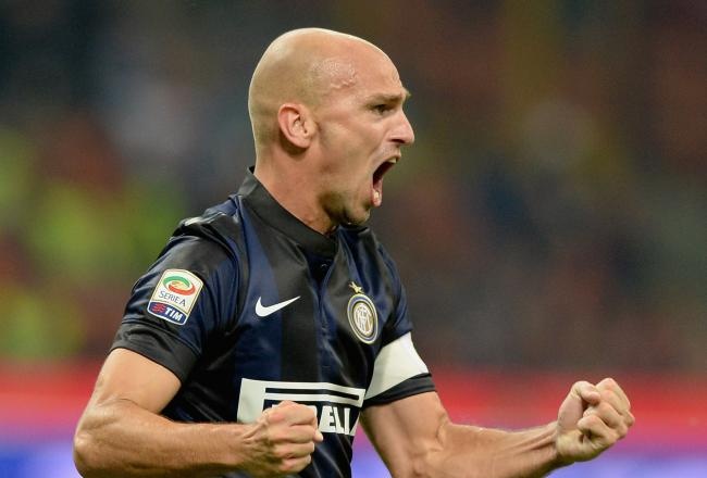 Cu loi nguoc dong kich tinh cua Inter Milan hinh anh