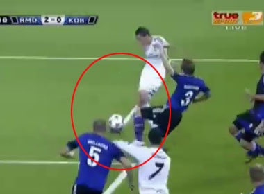 Duong chuyen ngau hung theo kieu rabona cua Di Maria hinh anh