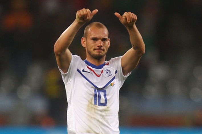 Robben, Sneijder lap cong giup Ha Lan gianh chien thang hinh anh