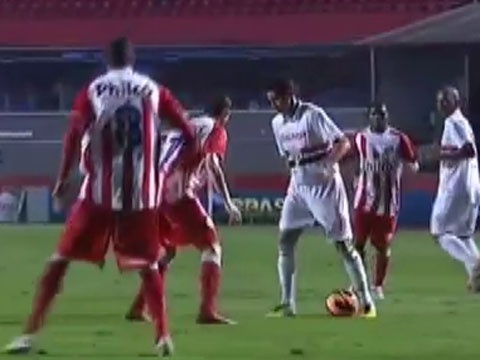 Pha solo ghi ban an tuong cua Henrique Ganso hinh anh