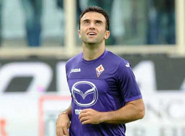 Nguoi cu MU toa sang, Fiorentina nguoc dong de bep Juventus hinh anh