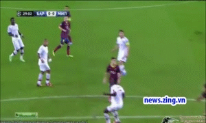 Pha an va kiem penalty nhu kich si cua Neymar hinh anh