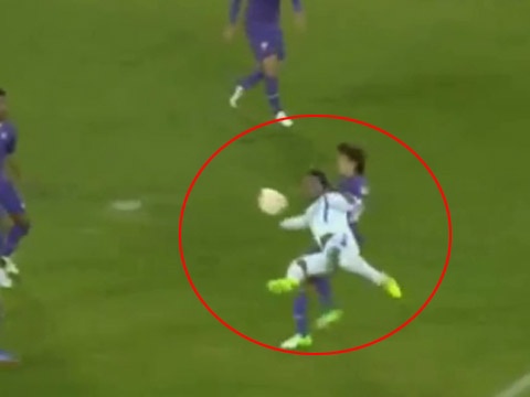 Sieu pham nga ban den an tuong hinh anh