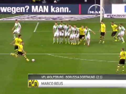 Sieu pham da phat vong 12 Bundesliga cua Marco Reus hinh anh