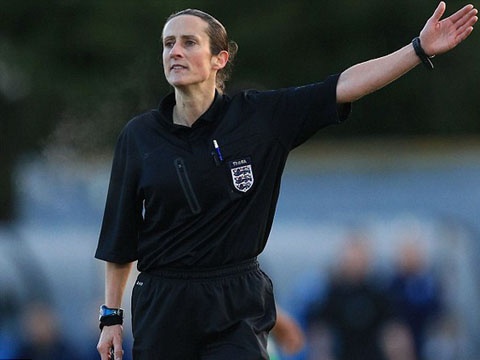 Nu trong tai mat 6 phut de cong nhan ban thang hinh anh