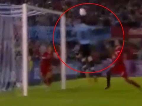 Pha bo lo kho tin cua tien ve Uruguay hinh anh