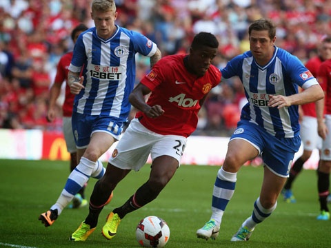 Nhin lai nhung pha bong hay nhat nam cua Wilfried Zaha hinh anh