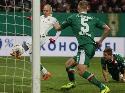 Robben, Muller lap cong giup Bayern gianh chien thang hinh anh