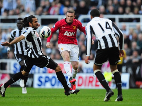 5 tran cau kinh dien giua MU - Newcastle hinh anh