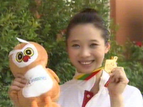 Nhung chia se hon nhien cua 'co gai vang' Duong Thuy Vi hinh anh