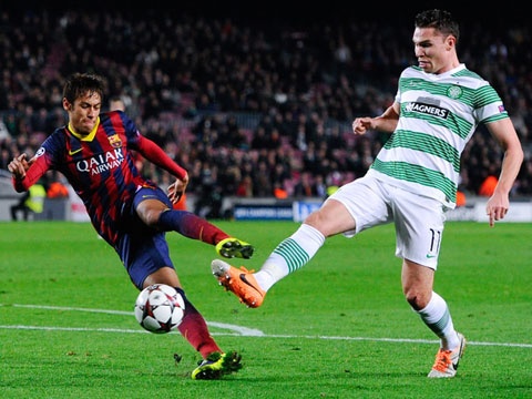 Man trinh dien an tuong cua Neymar truoc Celtic hinh anh