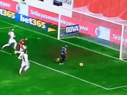 Pha bo lo kho tin nhat lich su La Liga hinh anh