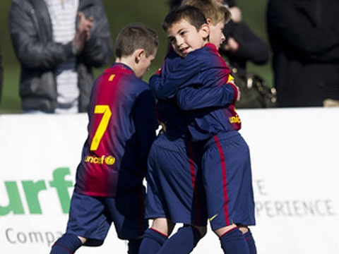 Top 5 ban thang dep nhat tuan cua sao nhi La Masia hinh anh