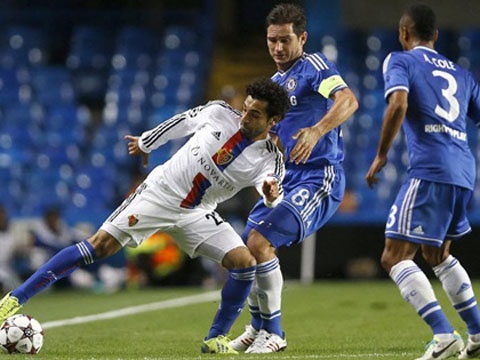 Man trinh dien an tuong cua hung than Chelsea hinh anh