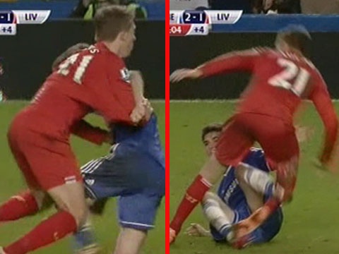 Lucas Leiva noi khung sau pha vao bong nguy hiem cua Oscar hinh anh